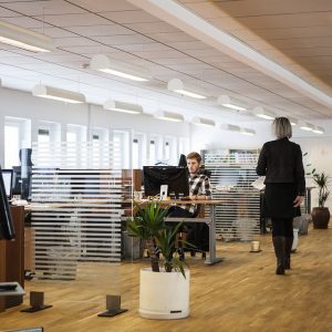 Fardas para empresas e instituições
