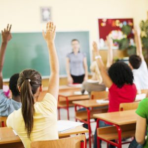 Fardas para ensino e educação